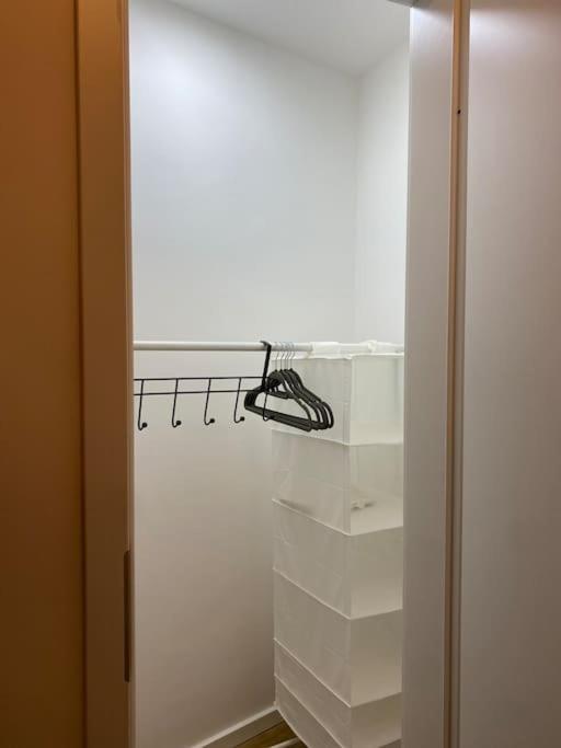 1 Apartment Köln