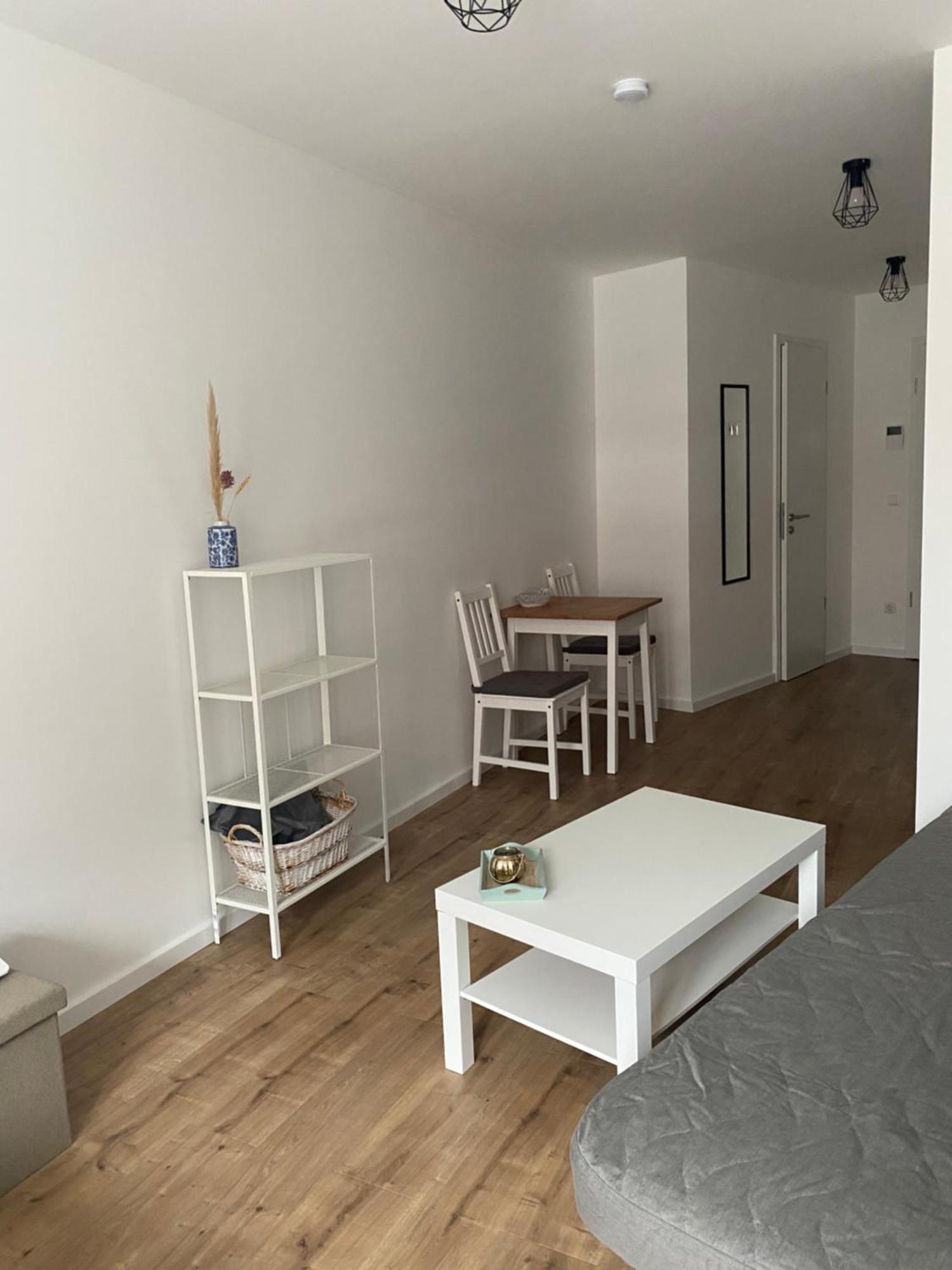 1 Apartment Köln